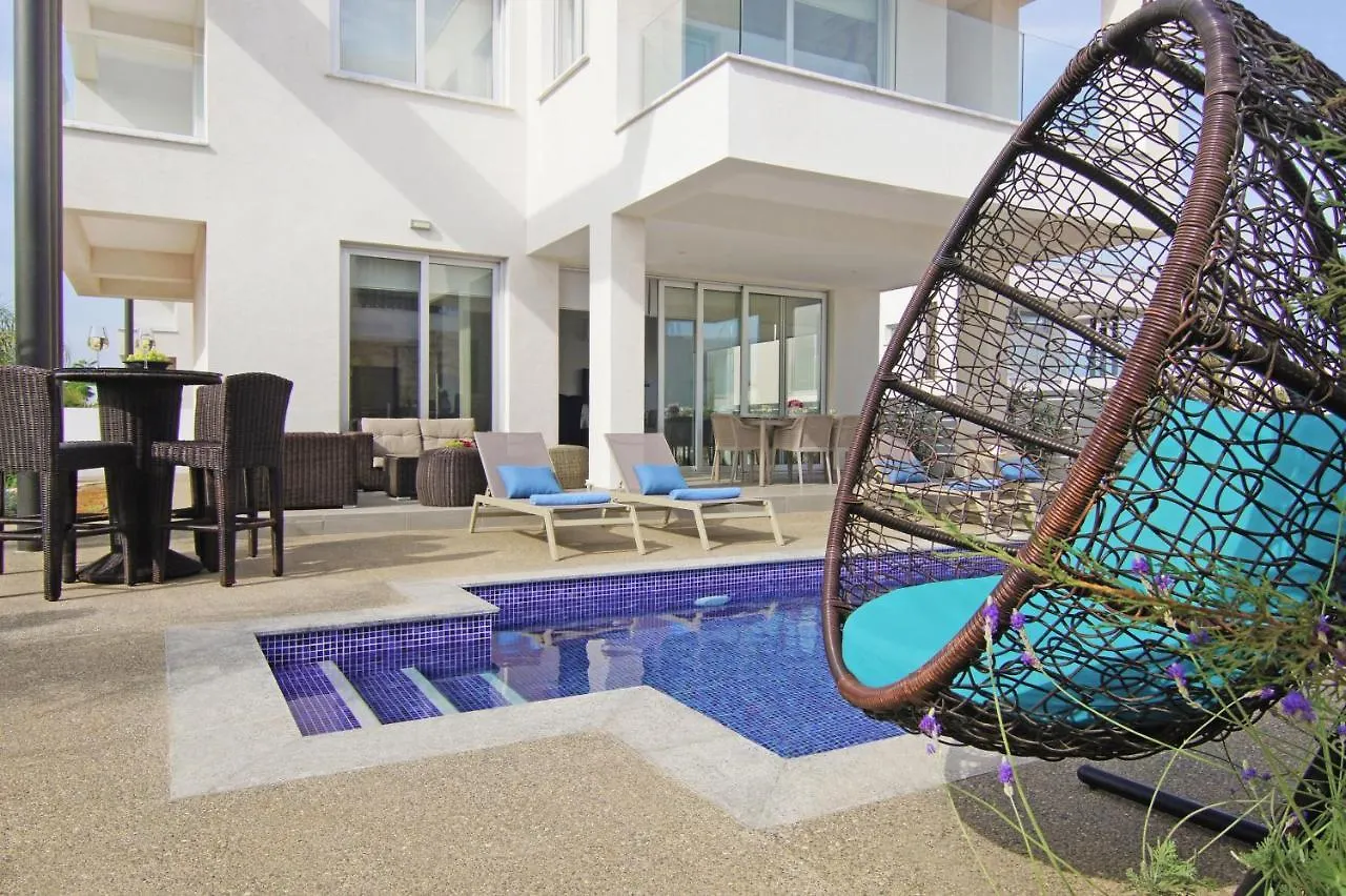 Villa Kendra Protaras 0*,