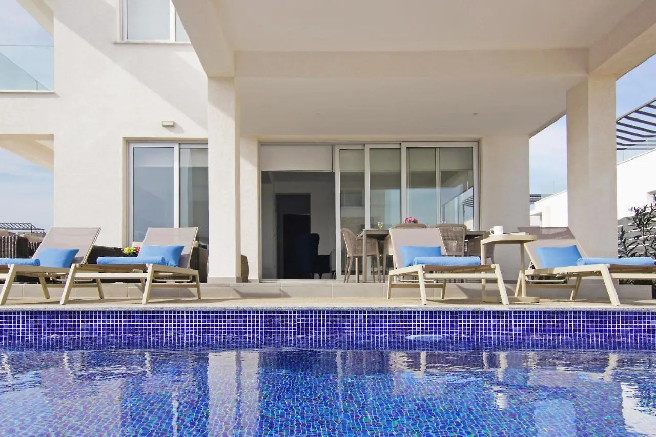 Villa Kendra Protaras 0*,